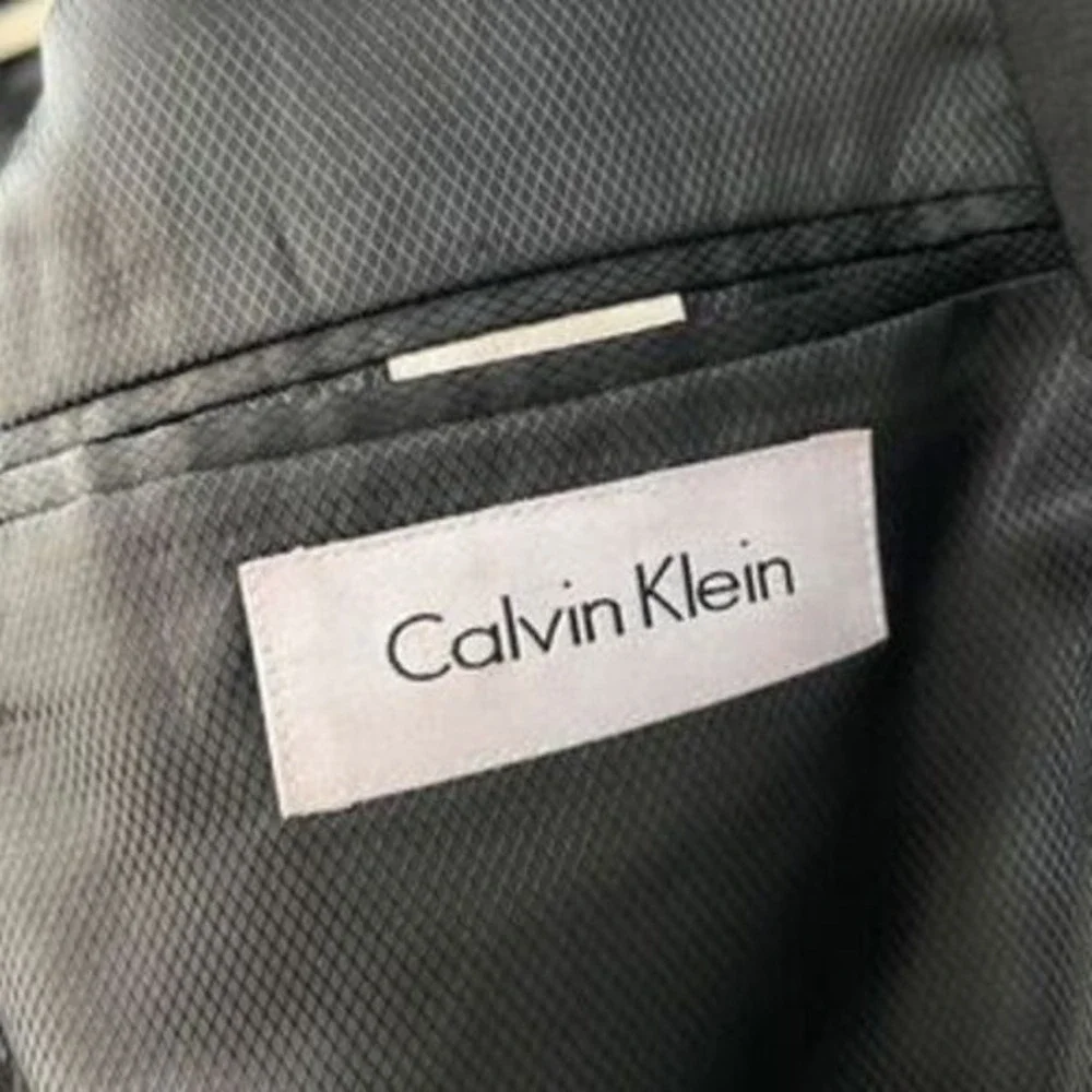 T1 Calvin Klein Tuxedo Blazer Super 100s Wool Peak Lapel Formal Classic Black 18